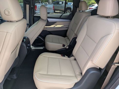 New 2026 Buick Enclave Preferred w/ Super Cruise Package AWD/4WD image 15