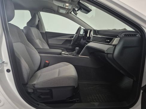 New 2026 Toyota Camry LE FWD image 32