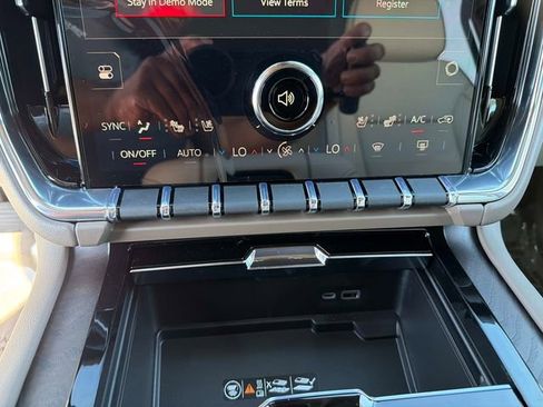 New 2026 GMC Yukon XL Denali w/ Denali Reserve Package image 25