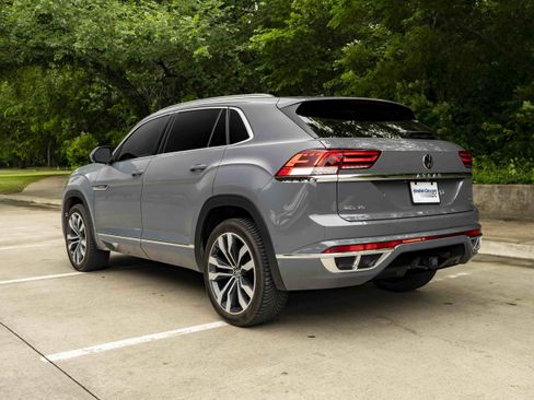 Used 2023 Volkswagen Atlas Cross Sport SEL Premium R-Line AWD/4WD image 6