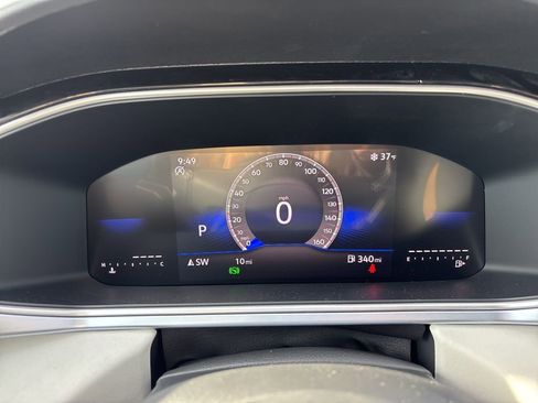 New 2026 Volkswagen Taos SE image 15