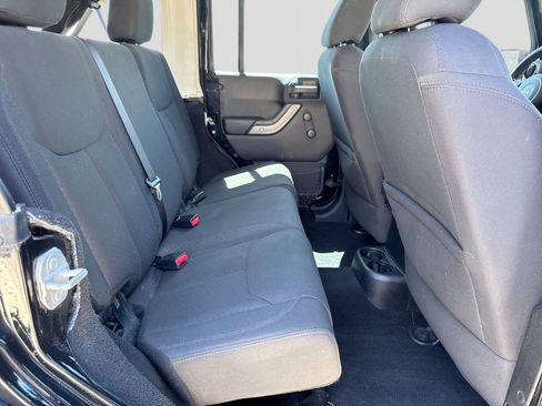 Used 2016 Jeep Wrangler Unlimited Sport AWD/4WD image 20
