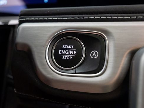 Used 2025 Mercedes-Benz G 63 AMG 4MATIC image 21