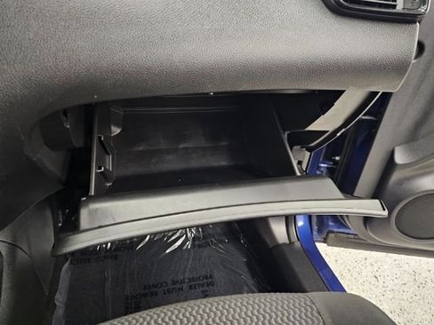 Used 2019 Nissan Rogue Sport S image 21