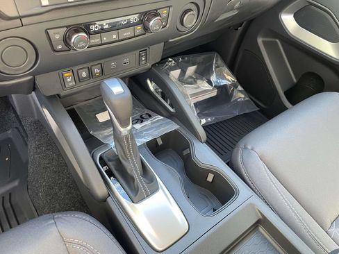 New 2026 Nissan Frontier SV w/ SV Convenience Package RWD image 20