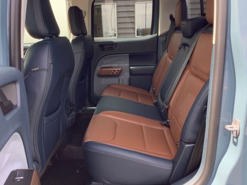 Used 2023 Ford Maverick Lariat w/ Lariat Luxury Package FWD image 13
