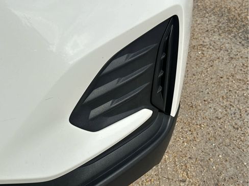 Certified 2023 Chevrolet Equinox LS w/ LS Convenience Package image 10