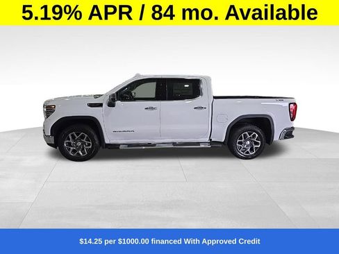New 2026 GMC Sierra 1500 SLT image 4