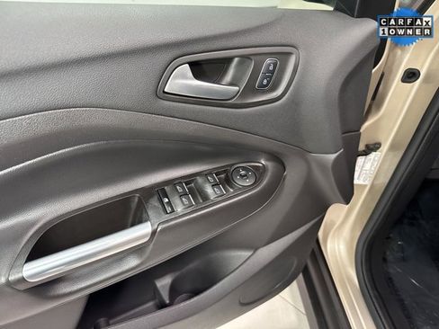 Used 2017 Ford C-MAX SE image 8