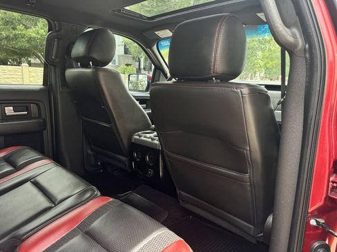 Used 2014 Ford F150 Raptor w/ Equipment Group 801A Luxury AWD/4WD image 16