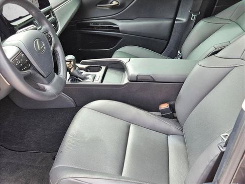 Used 2024 Lexus ES 250 w/ Premium Package AWD/4WD image 15