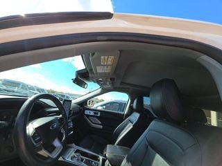 Used 2023 Ford Explorer Limited w/ Limited Technology Package AWD/4WD image 14