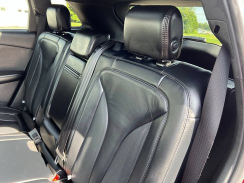 Used 2019 Lincoln Nautilus Select AWD/4WD image 24