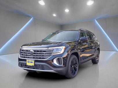 New 2025 Volkswagen Atlas SE