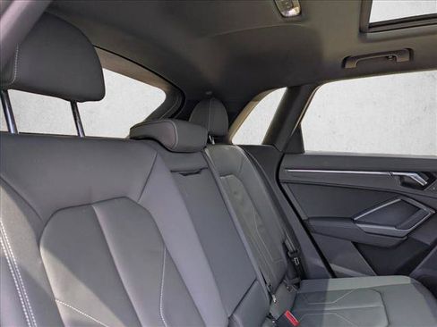 Used 2020 Audi Q3 2.0T Premium Plus AWD/4WD image 21