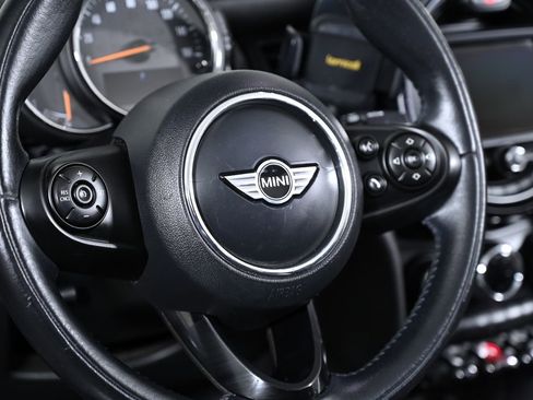 Used 2017 MINI Cooper Convertible image 12