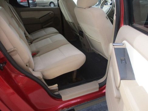 Used 2010 Ford Explorer Sport Trac XLT image 21