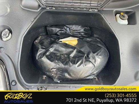 Used 2000 Toyota MR2 RWD image 10