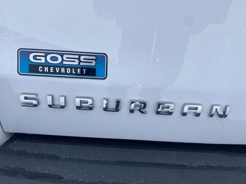 Certified 2020 Chevrolet Suburban LT image 32