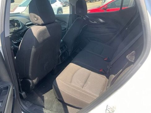 Used 2023 GMC Terrain SLE w/ Driver Convenience Package AWD/4WD image 10