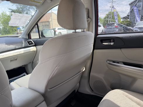 Used 2015 Subaru Crosstrek 2.0i Premium AWD/4WD image 19
