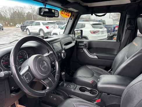 Used 2015 Jeep Wrangler Unlimited Sahara w/ Trailer Tow Group image 9