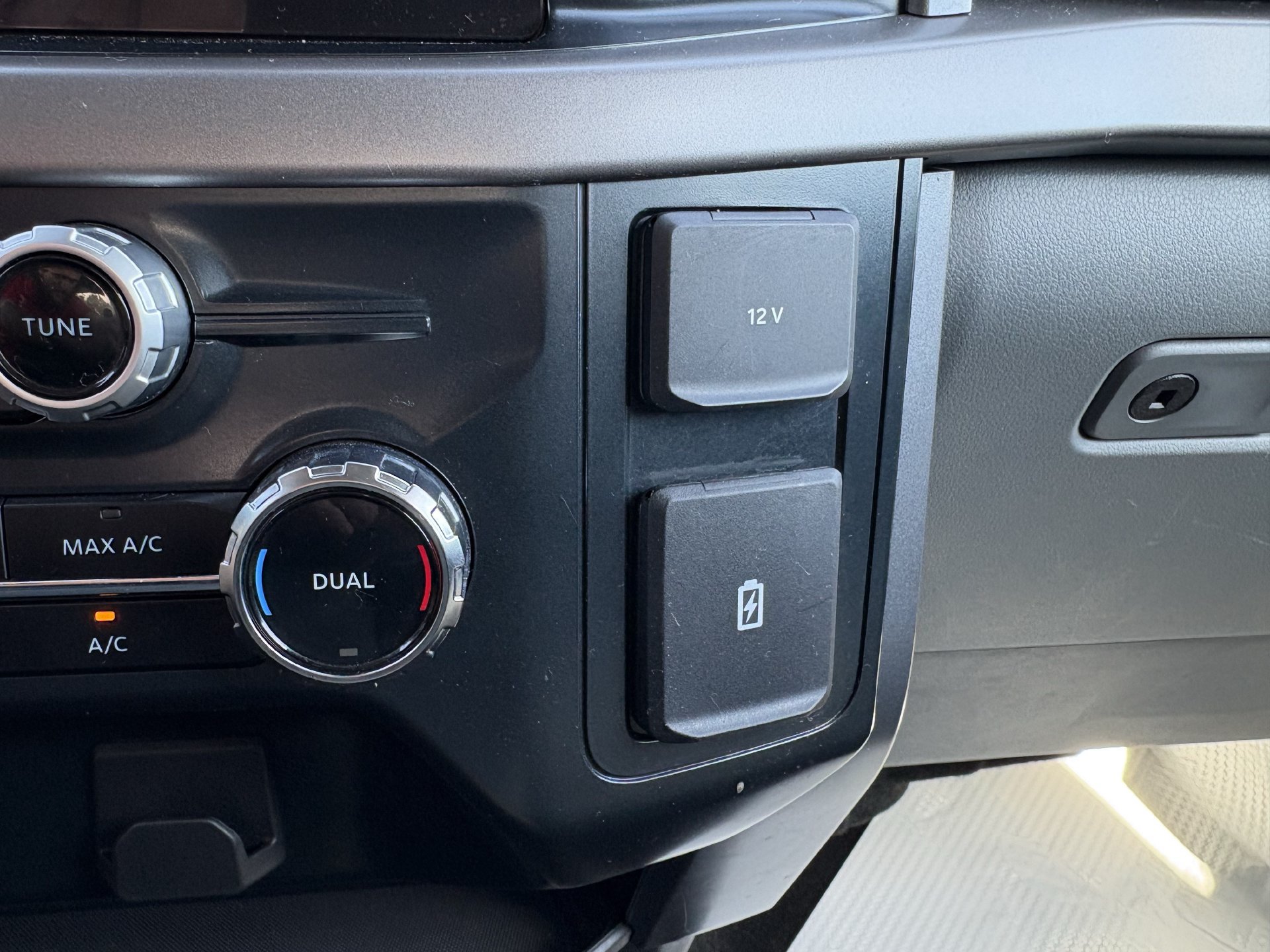 Used 2025 Ford F150 XLT w/ Equipment Group 301A Standard RWD image 8