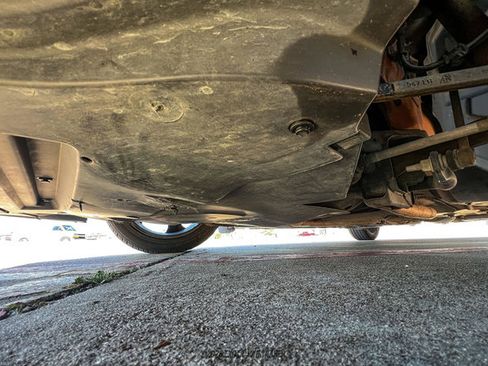 Used 2014 Dodge Challenger R/T image 76