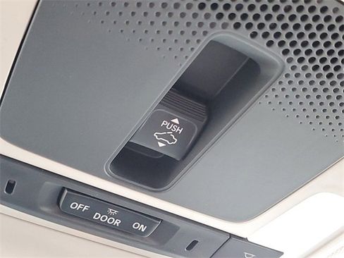 New 2026 Honda HR-V EX-L image 34