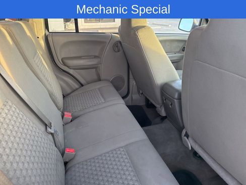 Used 2006 Jeep Liberty Sport AWD/4WD image 12
