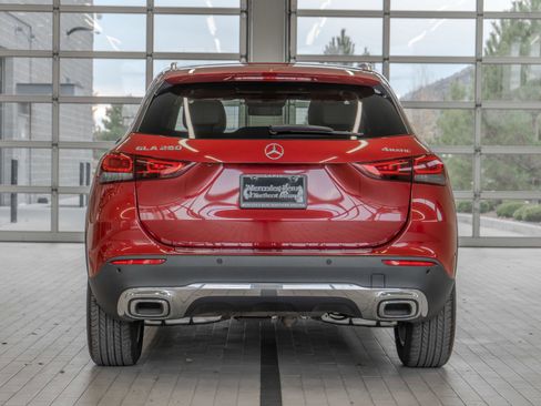 Certified 2021 Mercedes-Benz GLA 250 4MATIC image 14