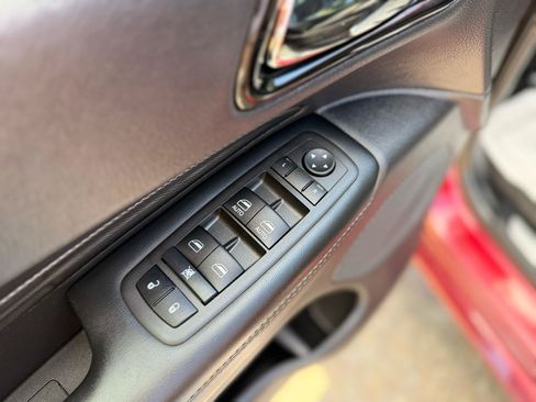 Used 2022 Dodge Durango GT AWD/4WD image 11