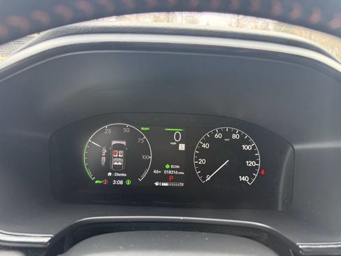 Used 2025 Honda CR-V Sport Touring image 8