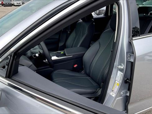 New 2025 Acura TLX w/ Technology Package image 27