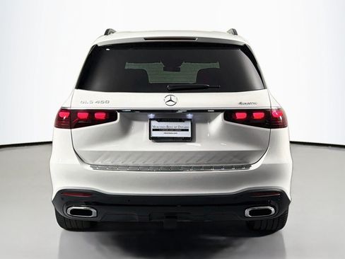 Certified 2024 Mercedes-Benz GLS 450 4MATIC image 4
