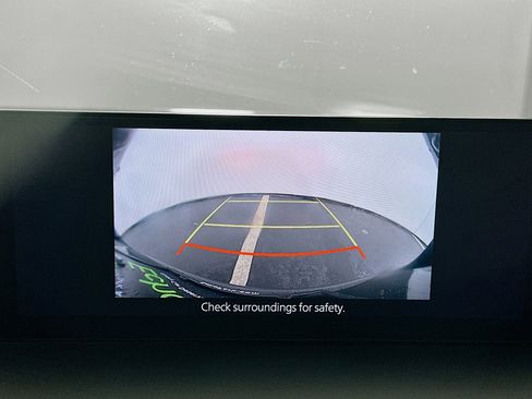 Used 2024 MAZDA CX-50 AWD 2.5 S w/ Preferred Package image 23