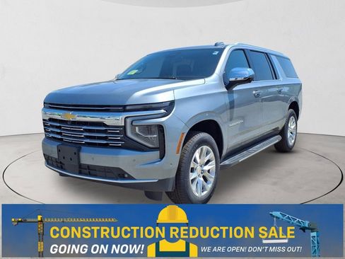 New 2025 Chevrolet Suburban Premier image 1