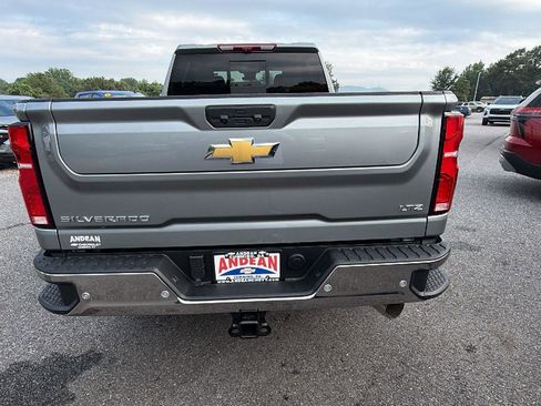 New 2026 Chevrolet Silverado 2500 LTZ w/ LTZ Premium Package AWD/4WD image 10