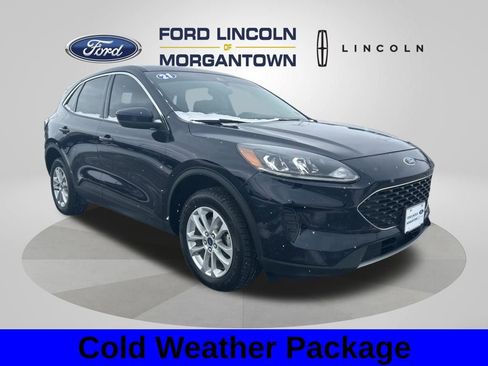 Used 2021 Ford Escape SE w/ Cold Weather Package image 4