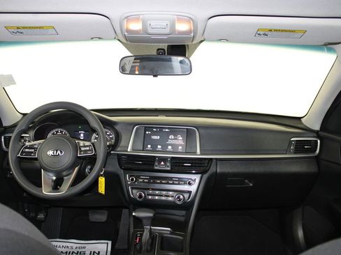 Used 2020 Kia Optima LX image 12