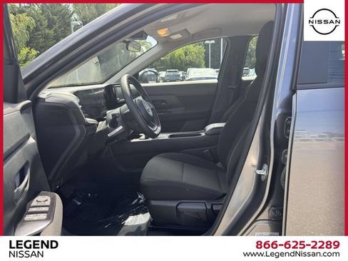 Certified 2025 Nissan Kicks S AWD/4WD image 15