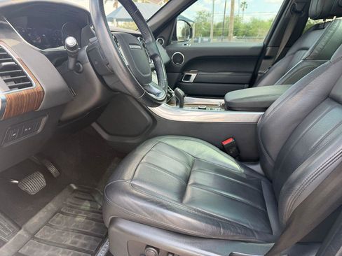Used 2021 Land Rover Range Rover Sport SE AWD/4WD image 3