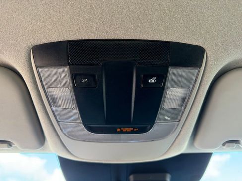 Used 2024 Kia Niro LX image 29