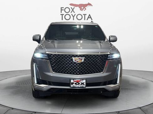 Used 2021 Cadillac Escalade ESV Premium Luxury w/ Driver Assist Tech Package AWD/4WD image 9