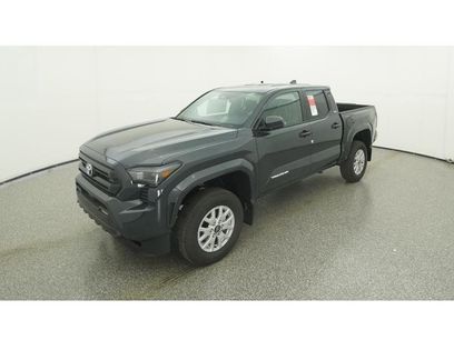 New 2025 Toyota Tacoma SR5