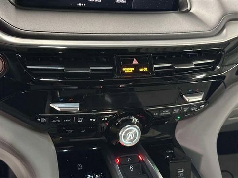 Used 2023 Acura MDX SH-AWD w/ Technology Package image 27