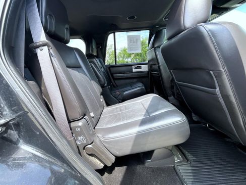 Used 2014 Ford Expedition Limited w/ Equipment Group 301A AWD/4WD image 20