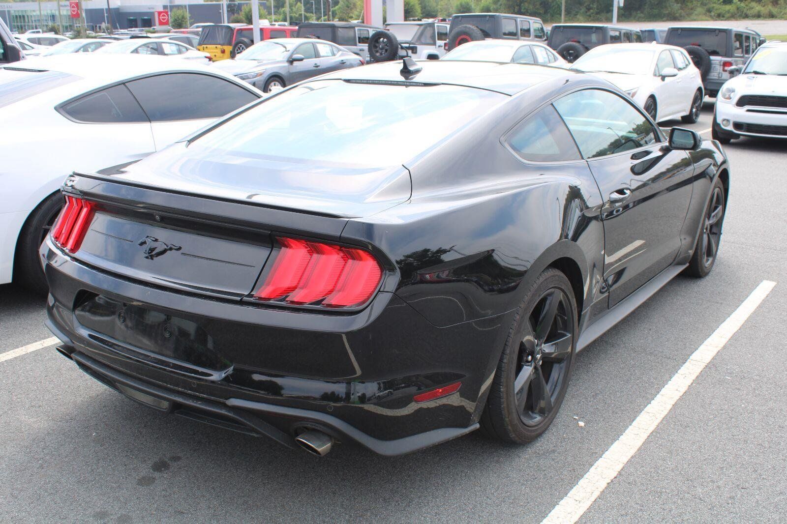 Used 2022 Ford Mustang Coupe w/ Equipment Group 101A RWD image 6