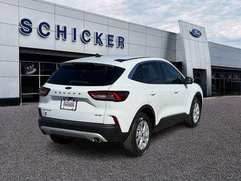 Certified 2023 Ford Escape Active w/ Tech Pack #2 image 2