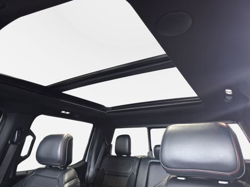 Used 2024 Ford F150 Raptor AWD/4WD image 28